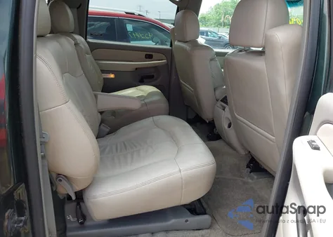 2002 Chevrolet Suburban 1500 Lt z USA, uszkodzony, nr VIN 1GNFK16Z32J186556